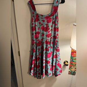 XL Effie’s Heart Dolce Vita dress in rose print